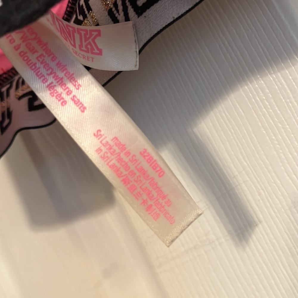 Plaid Victoria Secret Pink Bra - Picture 3 of 4